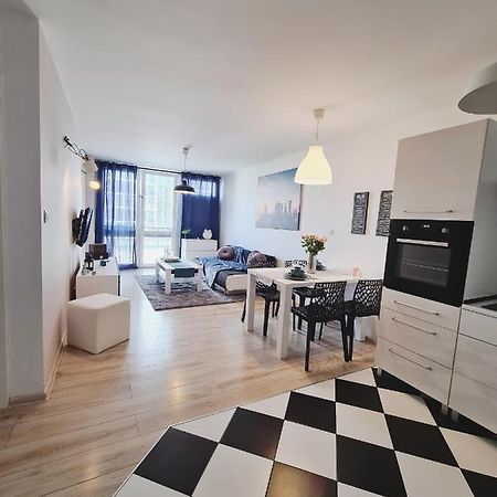 Apartament Centrum Jana Pawla II وارسو المظهر الخارجي الصورة