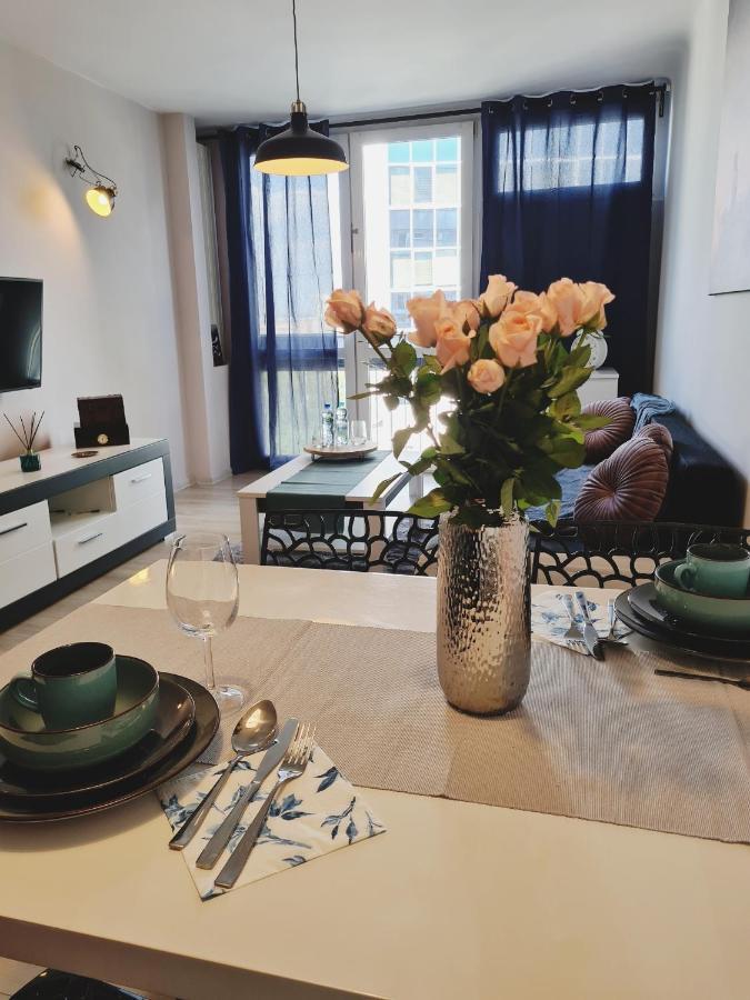 Apartament Centrum Jana Pawla II وارسو المظهر الخارجي الصورة